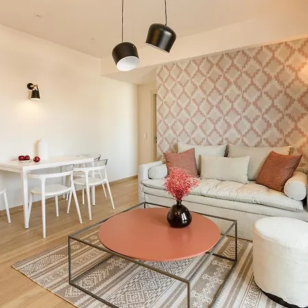 Magnificent Penthouse Gem In Privileged Location Thessaloníki